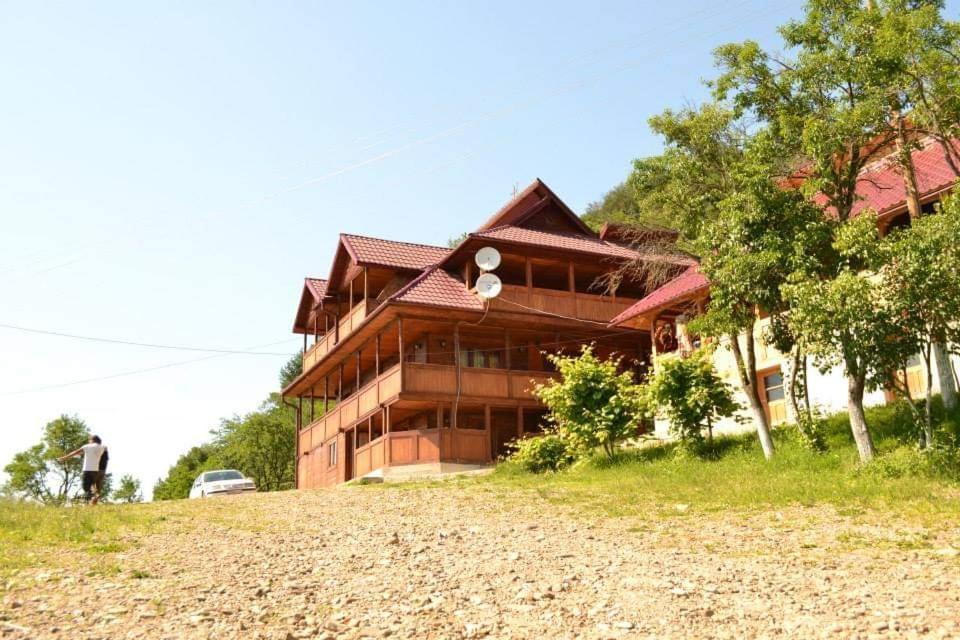 Casa din Barsana Hotel Birsana Bagian luar foto